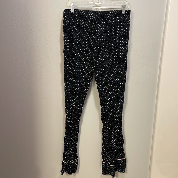 𝅺Victoria Secrets woman’s black and white polka dot pj bottoms - Picture 7 of 9